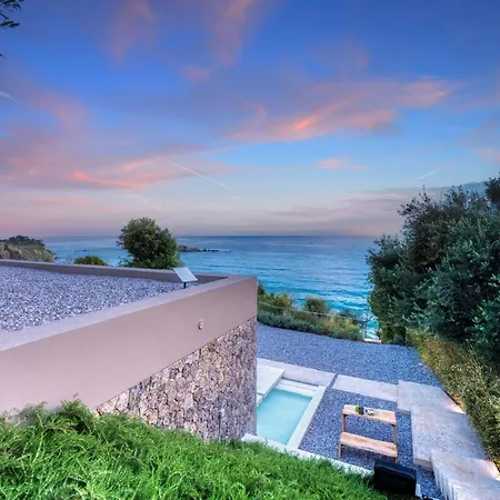 Rouvelas Waterfront Nest * Άγιος Ματθαίος